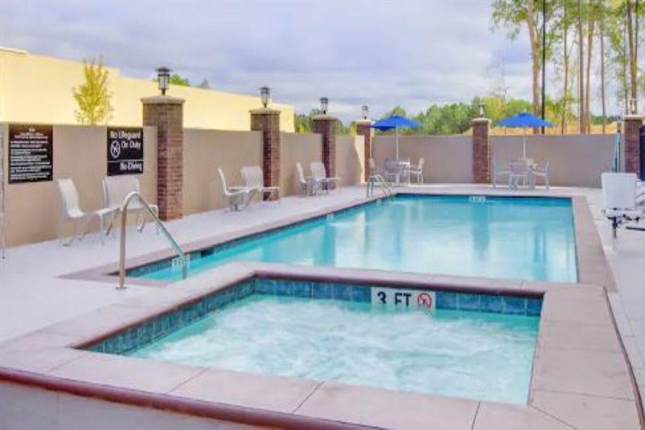 Hampton Inn & Suites Tyler-South Bagian luar foto